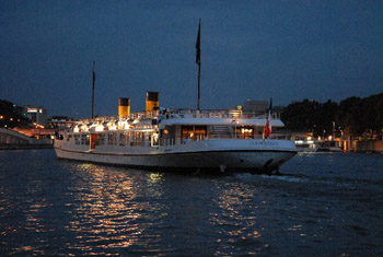 New Year’s Eve Dinner cruise and all night gala on large deluxe yacht